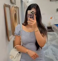 Sunita - escort in Noida