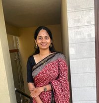 Telugu Live Cam Show& meeting available - puta in Hyderabad