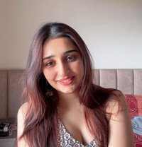 Sunita - escort in Muscat