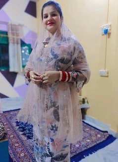 Sunita Rani - masseuse in Kolkata Photo 1 of 1