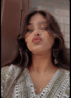 Sunita Real Meet and Cam Show - escort in Hyderabad Photo 4 of 6