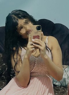 Sunita Real Meet and Cam Show - escort in Hyderabad Photo 5 of 6