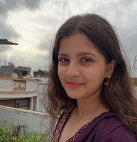 Sunita Reddy - puta in Bangalore