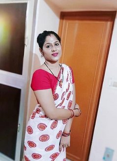 Sunita Sharma - escort agency in New Delhi Photo 1 of 2