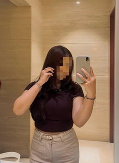 Suniya Web Cam & Real Meet Escort's - puta in Kathmandu Photo 1 of 3