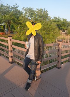 Sub_&_slave_escort_for_Couple_&_Girls - Male escort in Seoul Photo 2 of 3