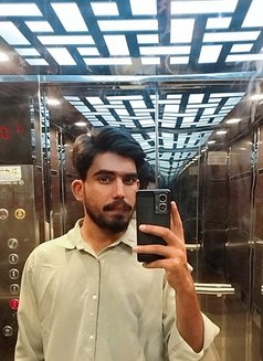Sunny 3999 - Acompañantes masculino in Riyadh Photo 1 of 2