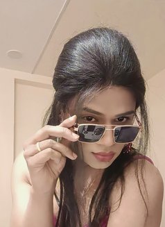 Sunny CD - Transsexual escort in Pune Photo 3 of 3