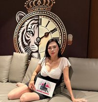 Sunny - escort in Okinawa Island