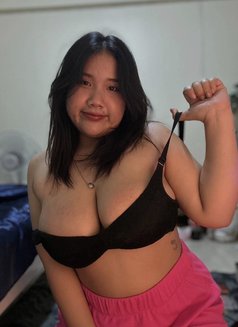 Sunny Chubby Girl - puta in Pattaya Photo 3 of 5