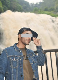 Sunny Companion - Male escort in Bangalore Photo 1 of 6