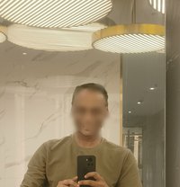 Sunny for mature women - Male escort in Kochi