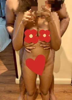 Sunny - Male escort in New Delhi Photo 2 of 4
