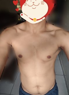 Sunny - Male escort in New Delhi Photo 3 of 4