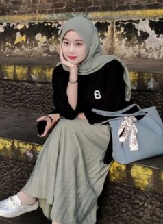 Sunny Good Services Burjuman Dubai - escort in Dubai Photo 1 of 7