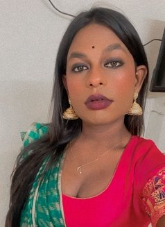 Sunny Independent Delhi. (Real & Cam) - Transsexual escort in New Delhi Photo 1 of 13