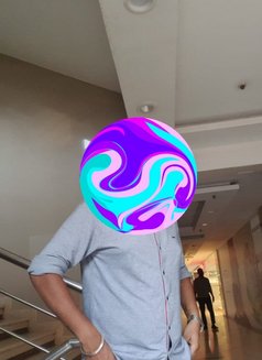 Sunny explorer here - Male escort in Bangalore Photo 6 of 6