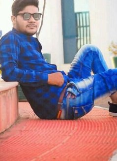 Sunny - Male escort in Indore Photo 2 of 10