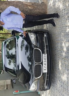 Sunny - Male escort in Jaipur Photo 1 of 3