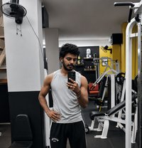Sunny - Male escort in Mumbai