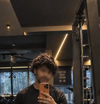 Sunny - Male escort in Mumbai