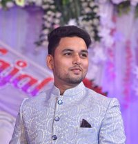 Sunny - Male adult performer in Nagpur