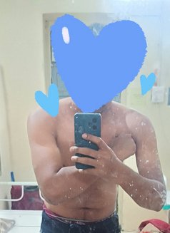Sunny - Male escort in Pune Photo 3 of 4
