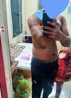 Sunny - Male escort in Pune Photo 4 of 4