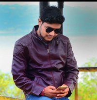 Sunny - Male escort in New Delhi