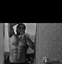 Sunny - masseur in New Delhi