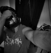 Sunny - masseur in New Delhi