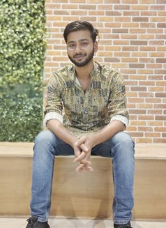 Sunny - Male escort in New Delhi Photo 4 of 4