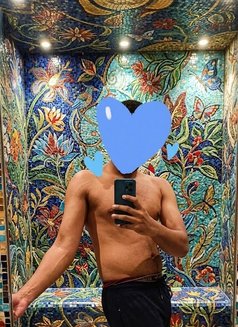 Sunny - Male escort in Pune Photo 1 of 3