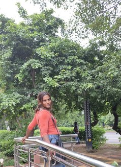Sunny Jaan - Acompañantes transexual in Noida Photo 3 of 7