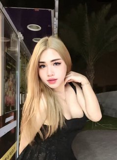 Sunny Masseuse Good Bottom - masseuse in Dubai Photo 13 of 13