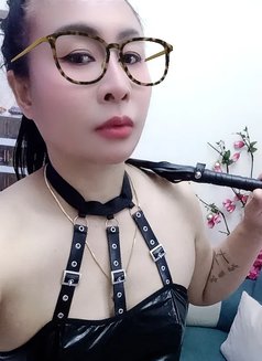 Sunny Professional Massage & mistress - puta in Muscat Photo 16 of 16