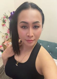 mistress & professionals massage - puta in Muscat Photo 17 of 17