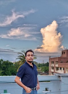 Sunny Rays - Acompañantes masculino in Bangalore Photo 3 of 5