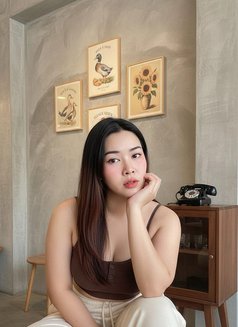 Sunny San - masseuse in Al Manama Photo 6 of 6