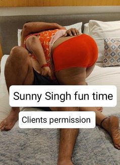 Sunny Singh (back Delhi) - Male escort in New Delhi Photo 6 of 7