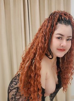 Sunny - puta in Khobar Photo 6 of 13