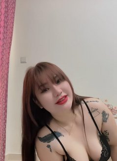 Sunny - masseuse in Dubai Photo 3 of 6