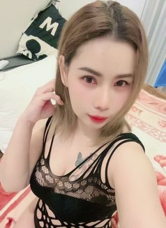 Sunny - escort in Khobar Photo 12 of 12