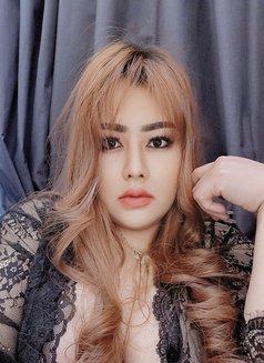 Sunny - escort in Riyadh Photo 5 of 13