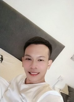 Sunny - Transsexual escort in Bangkok Photo 3 of 3