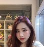 Sunny Masseuse Good Bottom - Masajista in Dubai Photo 6 of 12