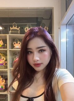 Sunny Masseuse Good Bottom - masseuse in Dubai Photo 6 of 12
