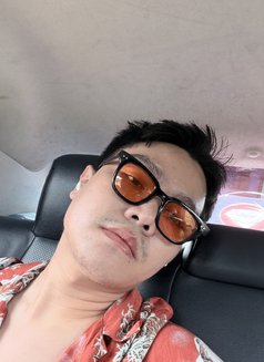 Sunny - Male escort in Bangkok Photo 3 of 4