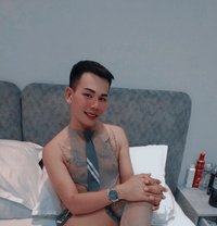 Sunny Thailand - Transsexual escort in Riyadh