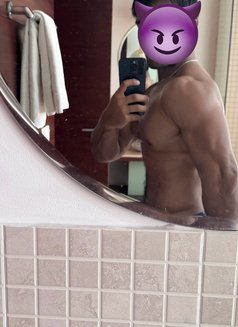 Sunny,your partner in all to dom daddy - Male companion in Bangalore Photo 5 of 9